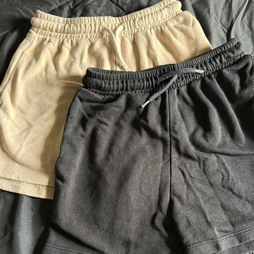 Divided Black and Tan Skorts Lightweight and Stylish